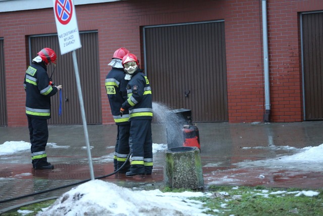 Interwencja straży pożarnej w Świnoujściu przy ul. 11 Listopada