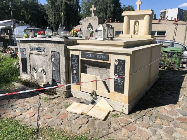 Grobowiec na starym cmentarzu w Brzesku, uszkodzony przez pijaną 43-latkę