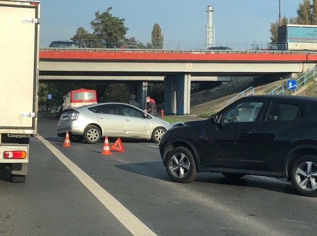 Karambol na ulicy Krakowskiej we Wrocławiu.