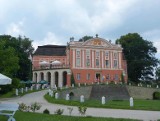 Park Pałacu w Kurozwękach znów dostępny dla odwiedzających. Nie wszystkie atrakcje są jednak czynne