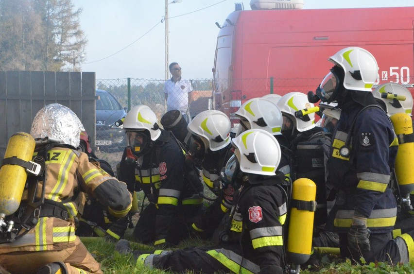 Podpalili dom, który przeznaczono do wyburzenia. Strażacy przeszli niezwykłe ćwiczenia