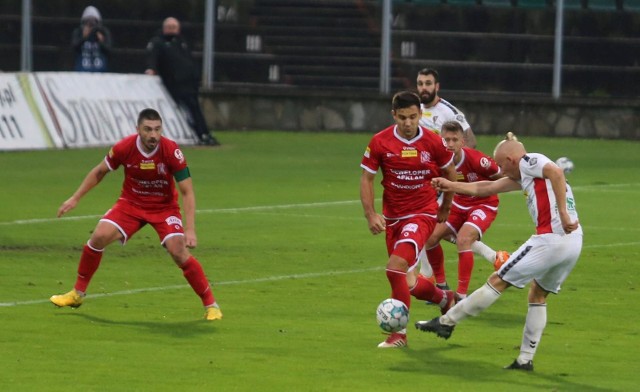 04.11.2020. Jesienią Zagłębie Sosnowiec przegrało na Stadionie Ludowym z Resovią 0:2.