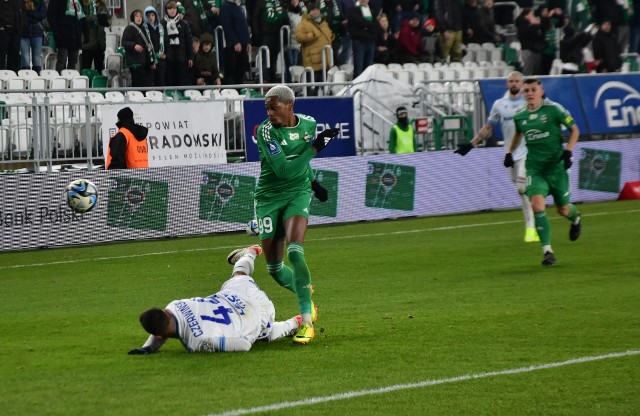 Radomiak Radom gra z Lechem Poznań. To ostatni mecz Zielonych w tym roku kalendarzowym.