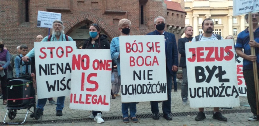 Kraków. Protest KOD po wydarzeniach na polsko-białoruskiej granicy [ZDJĘCIA]