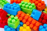 TOP prezenty dla fana LEGO. Co kupić oprócz klocków?