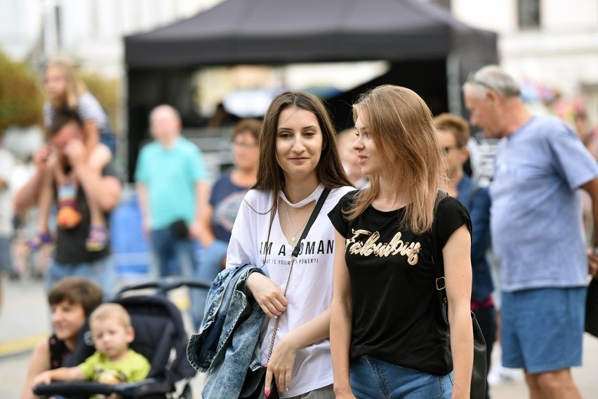 Nowy Sącz. Imieniny Miasta: Igor Herbut z Lemonem, Cztery Kolory Bluesa i Wy na zdjęciach!