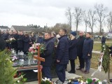 Delegacja z Włoszczowy na pogrzebie Jana Gosiewskiego, ojca posła i honorowego obywatela Włoszczowy Przemysława Gosiewskiego