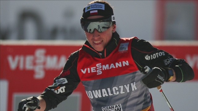 Biegi narciarskie: Justyna Kowalczyk odpadła w ćwierćfinale sprintu [WIDEO]