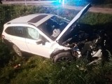 Wypadek na DK 61. Subaru zderzyło się z golfem. 5 osób w szpitalu. Kierowca golfa i pasażer uciekli z miejsca wypadku