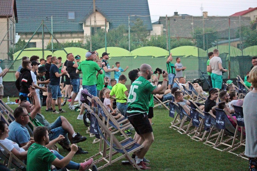 Górnik Łęczna walczy o ekstraklasę. Zobaczcie, jak wspierają go kibice!