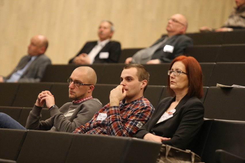 Debata o powstaniach śląskich w Muzeum Śląskim