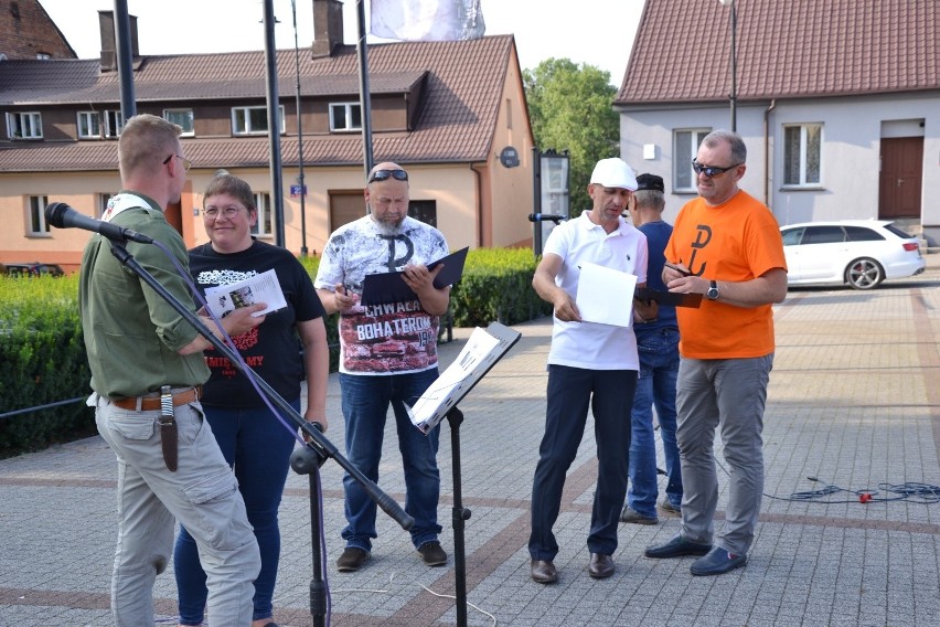 W Lipnie zaśpiewali na Powstanie - tak upamiętnili bohaterów!