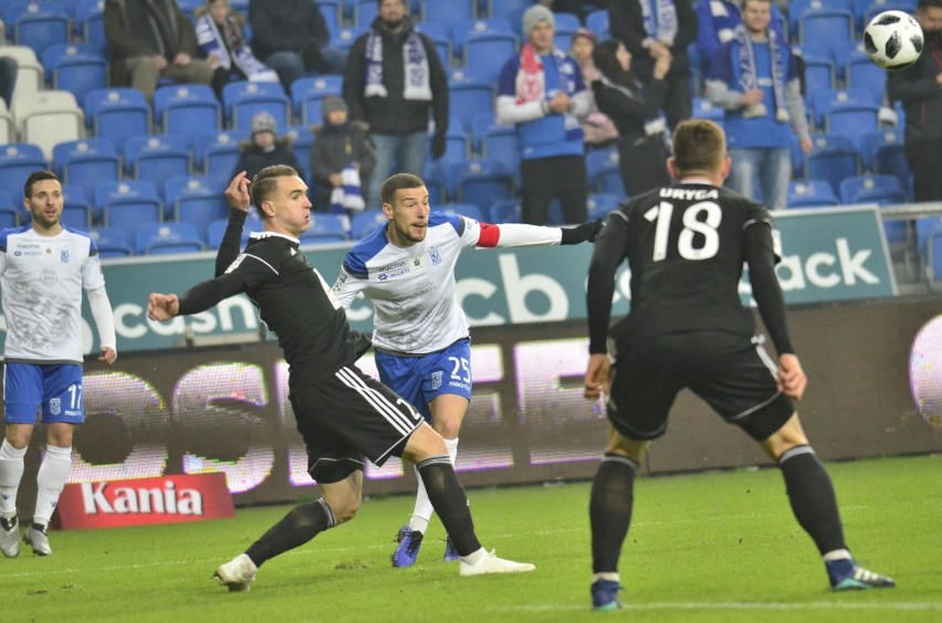 Mecz Lecha z Wisłą Płock można obejrzeć z trybun stadionu na...