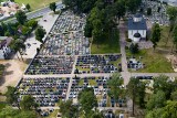 Białystok. Parkowanie na Wszystkich Świętych. Zalecane parkingi w rejonie cmentarzy [TAXI, PARKINGI, MAPY]