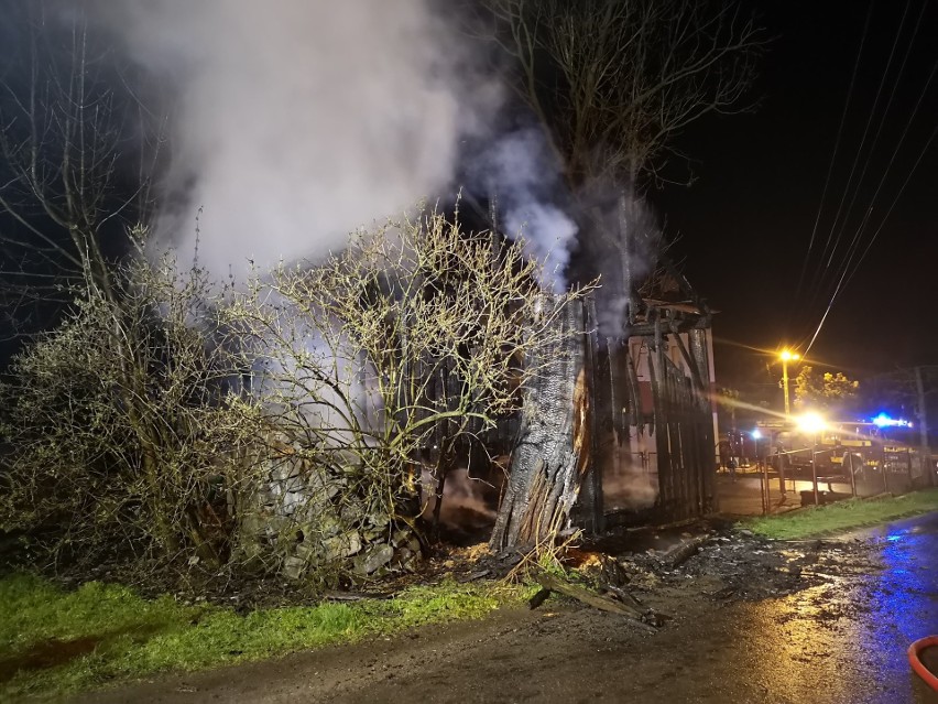 Duży pożar pod Gdowem. Zatrzymano podejrzanego o podpalenie [ZDJĘCIA]