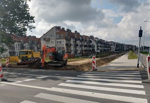 Osiedle odcięte od Buforowej? "Mamy drogę i chodniki, ale nie możemy do nich dojść" [LIST]