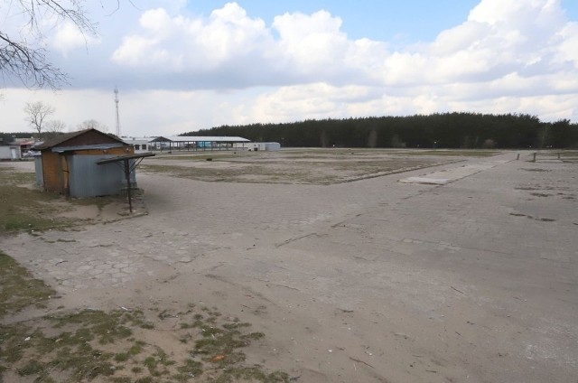 Druga część placu targowego w Białobrzegach ma być przebudowana do połowy przyszłego roku.