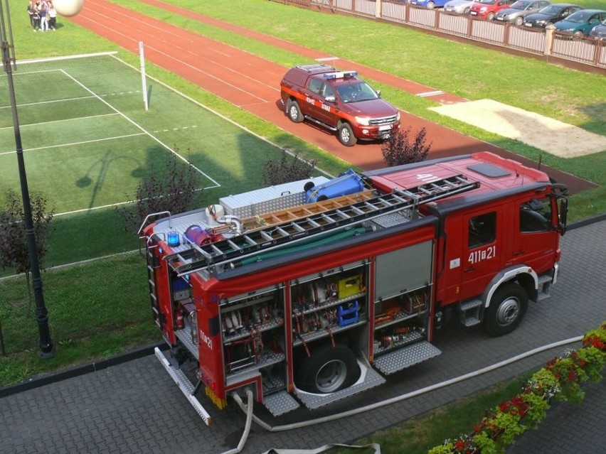 Ćwiczenia strażaków w Jędrzejowie