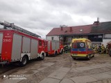 Rodzina z gminy Zbąszyń podtruła się spalinami. Zdjęcia z akcji strażaków