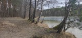 Cios dla chojniczan! Leśnicy ograniczą kąpiele w jeziorze pod Chojnicami. Zrobi się  tłok, burmistrz zapowiada interwencję