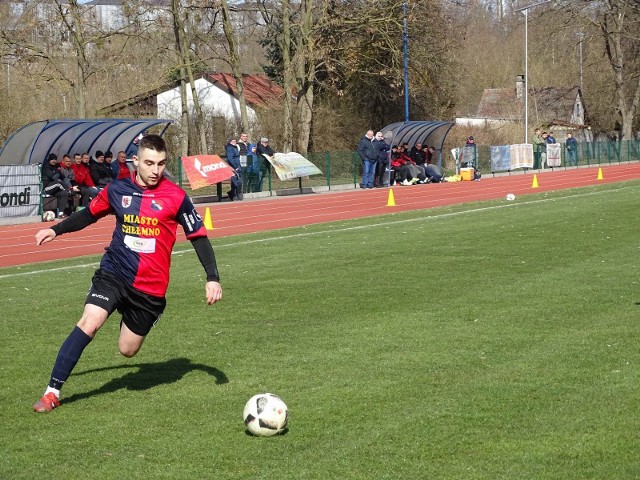 Chełminianka zajmuje ostatnie miejsce w tabeli IV ligi kujawsko-pomorskiej. W 21. kolejce uległa BKS Bydgoszcz