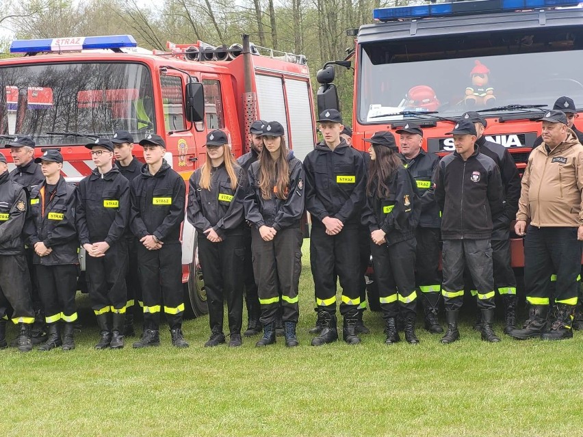 W Bartoszymlesie zorganizowano Gminne Obchody Dnia Strażaka....