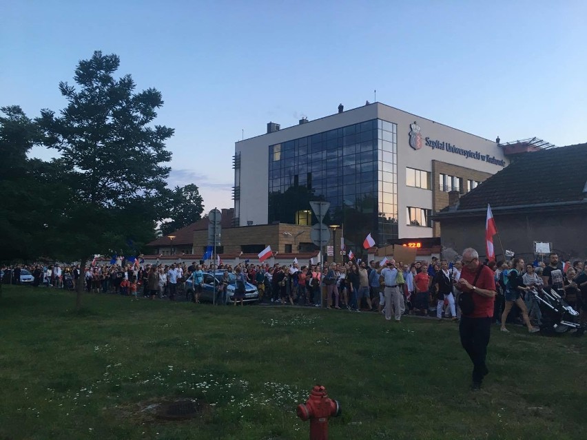 24 lipca 2017. Protest w obronie niezależności sądów na...