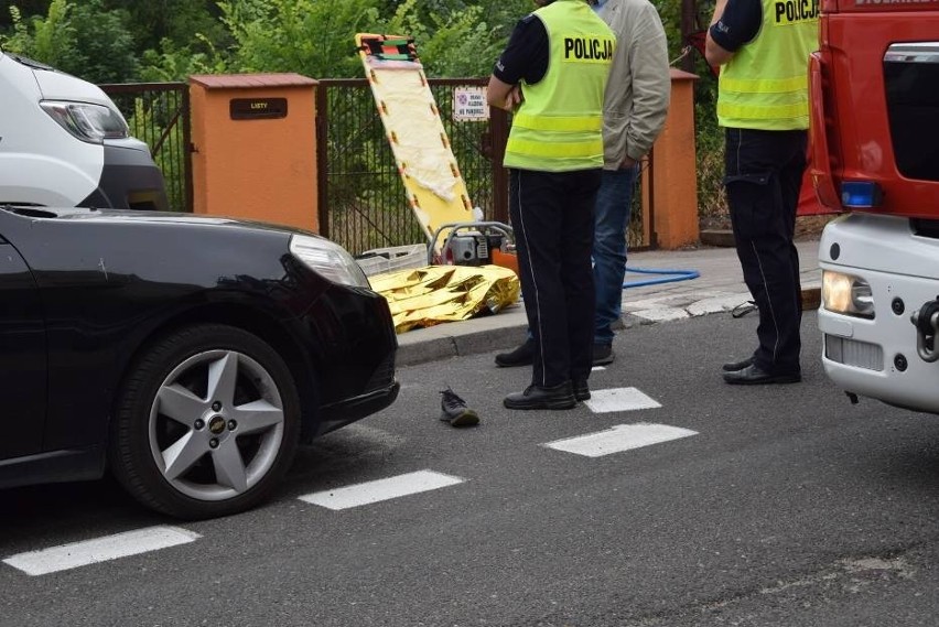 Kierowca busa dostawczego zginął pod kołami swojego...