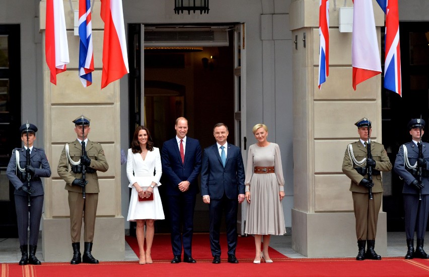 Książę William i Kate Middleton w Polsce [ZDJĘCIA] Gdzie można ich spotkać w Warszawie i Gdańsku?