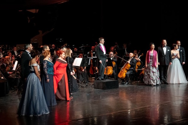 Fragmenty chóralne z oper Belliniego, Donizettiego, Rossiniego i Verdiego wybrzmią w Operze Krakowskiej podczas koncertu "Belcanto - radość śpiewania".