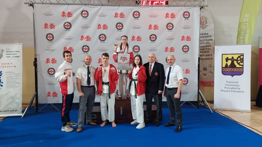 Ostrołęcki Klub Karate Kyokushin. Julita Sęk trzecia w Europie w Wagowych Mistrzostwach Europy Karate Kyokushin w Katowicach.13-14.11.2021 