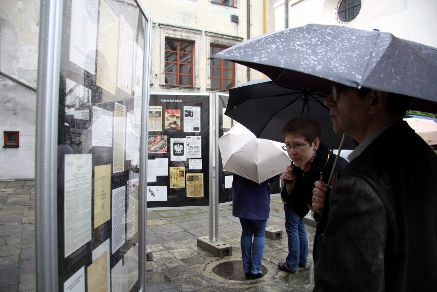 Wystawa „Polska emigracja we Francji 1939-1989" w Archiwum Państwowym (ZDJĘCIA)