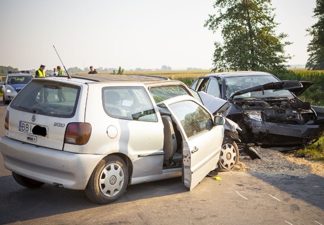 Według wstępnych ustaleń policji to 24-letni kierowca skody odpowiada za wypadek