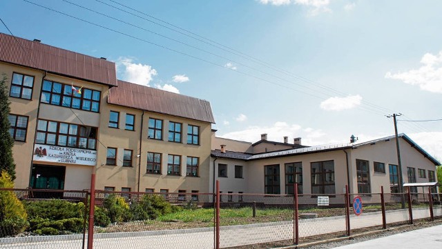 Tak dziś, po rozbudowie, wygląda szkoła podstawowa w Lubniu