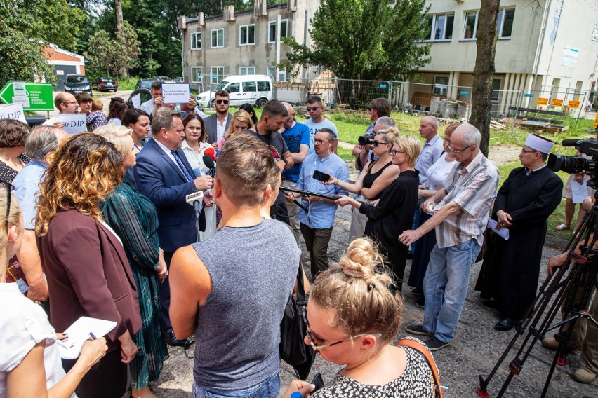 Kurniki w Kruszynianach. Decyzja ma być jeszcze w lipcu. Czy park krajobrazowy uratuje tatarską wieś?