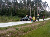 Samochód osobowy uderzył w barierę w miejscowości Rurzyca. Kierowca trafił do szpitala