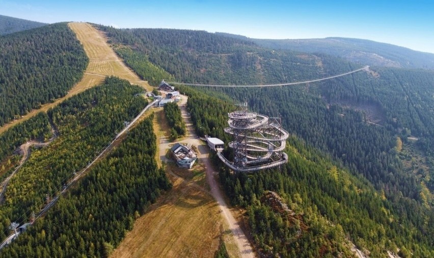 Najdłuższy most wiszący na świecie Sky Bridge, ma być...