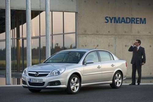 Fot. Opel: Opel Vectra z nadwoziem sedan to udane auto klasy...