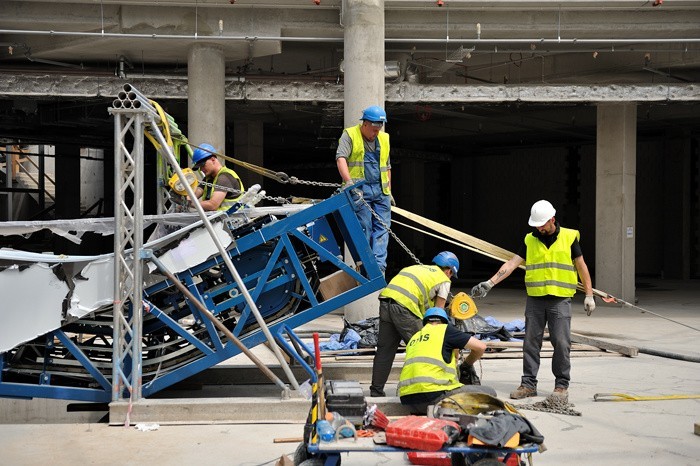 Nowe centrum handlowe w Bielanach w połowie budowy. Będzie mnóstwo nowatorskich rozwiązań (ZDJĘCIA)