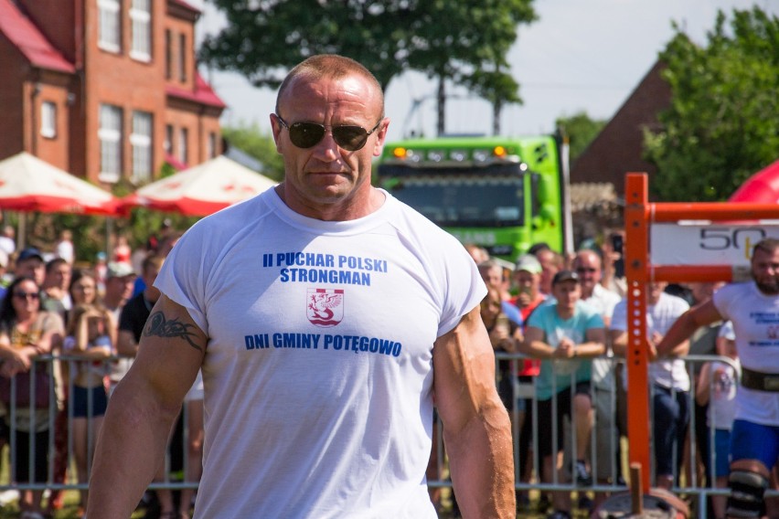 Mariusz Pudzianowski i strongmani na Dniach Gminy Potęgowo....