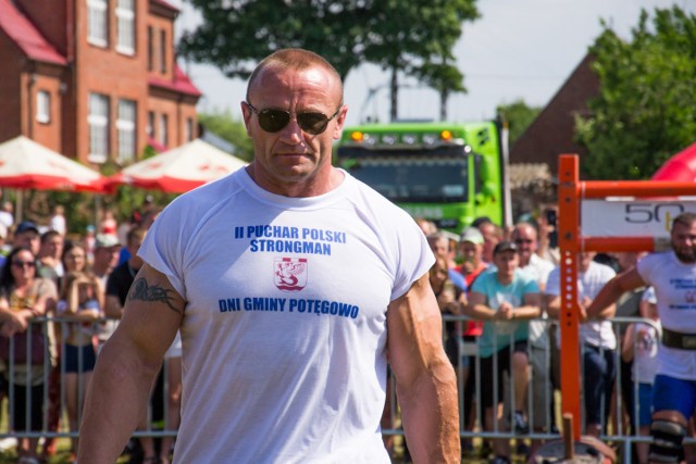 Mariusz Pudzianowski i strongmani na Dniach Gminy Potęgowo. Zobacz zdjęcia.