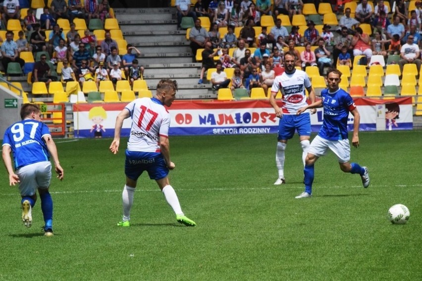 Podbeskidzie - MKS Kluczbork 3:1. Symboliczna zmiana warty w Bielsku-Białej