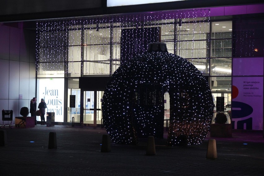 Świąteczne iluminacje Krakowa. Miasto niczym z bajki [ZDJĘCIA]