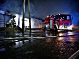 Pożar piekarni Brel w Poraju. Spłonął zakład o powierzchni 2400 m kw ZDJĘCIA