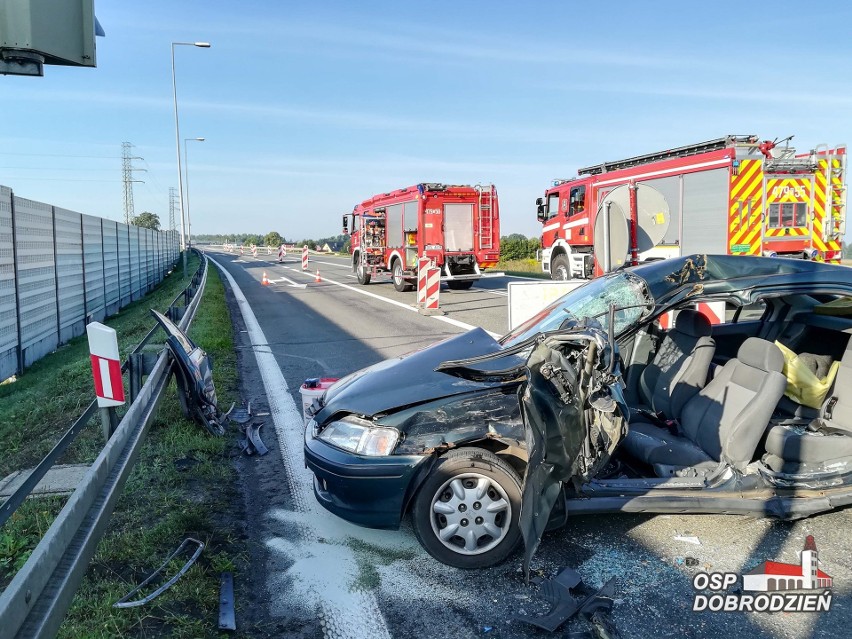 Wypadek na obwodnicy Dobrodzienia.