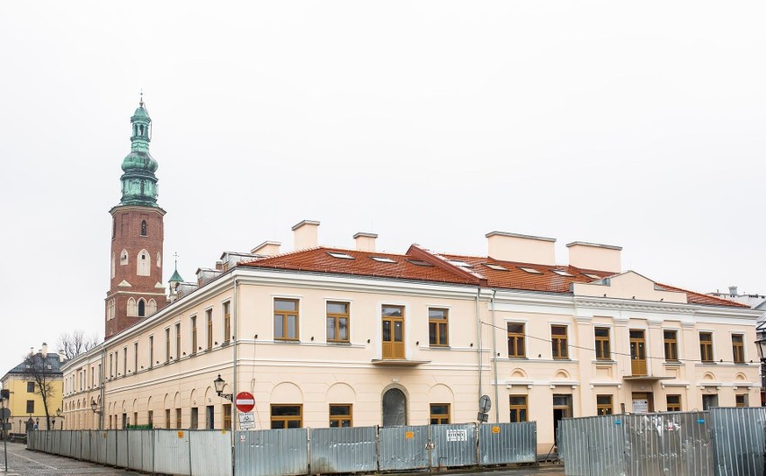 Kamienica Deskurów w Radomiu będzie gotowa dopiero w lipcu. Budowę opóźnił efekt pandemii koronawirusa we Włoszech