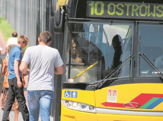 Pasażerowie po zmianach dotyczących ilości biletów powinni odetchnąć z ulgą. Propozycje ujednolicenia cen za przejazdy autobusami MPK trafią na biurka radnych jesienią.