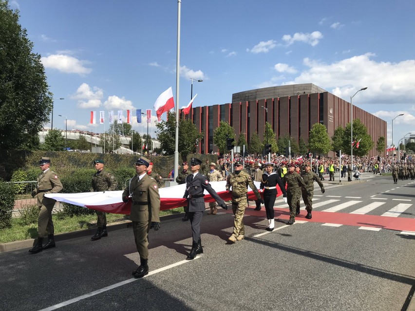 Defilada z okazji Święta Wojska Polskiego