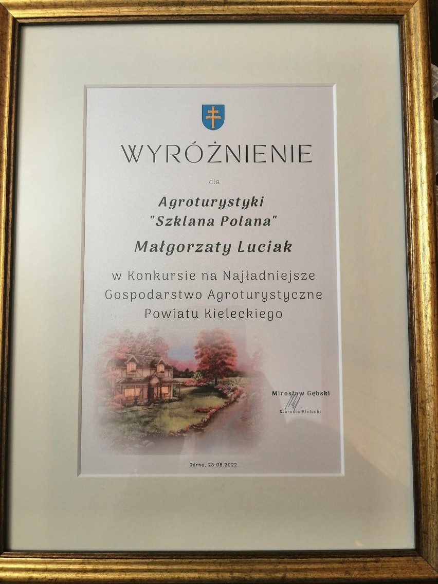 Szklana Polana – piękna agroturystyka z Huty Szklanej nagrodzona podczas Dożynek Powiatu Kieleckiego. Zobacz zdjęcia
