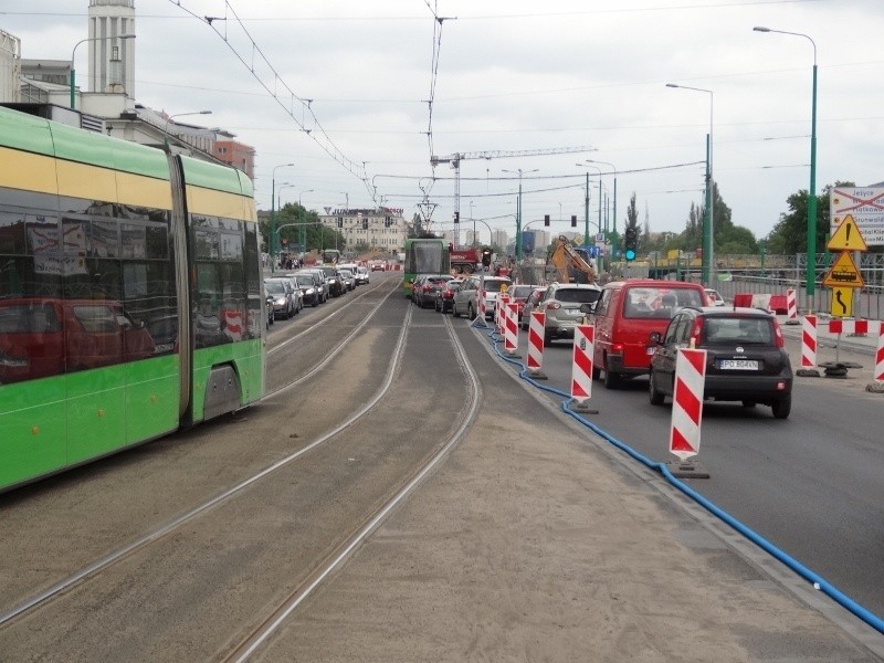 Samochody i tramwaje będą wspólnie korzystać z torowiska na...